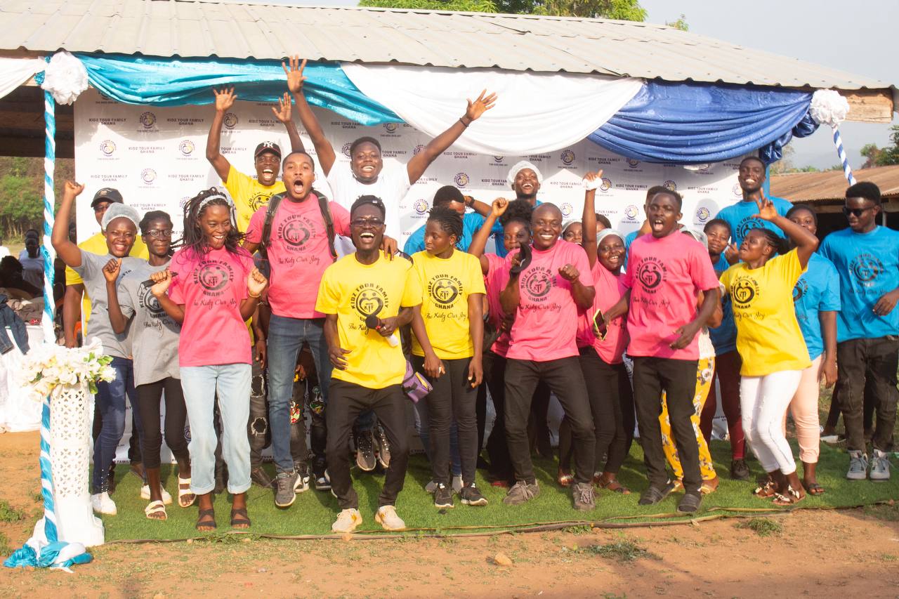 The Kidz Tour Family volunteers on tour